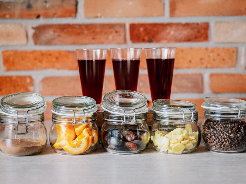 Przyprawy i dodatki do grzańca — barman eventowy.